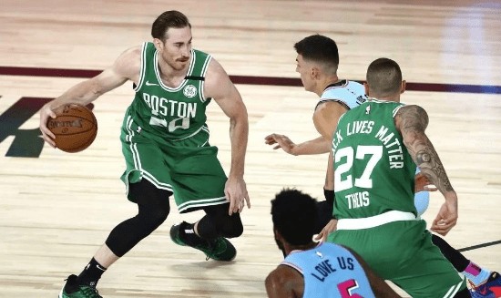  凯尔特人逆转雄鹿锁定东部决赛席位  