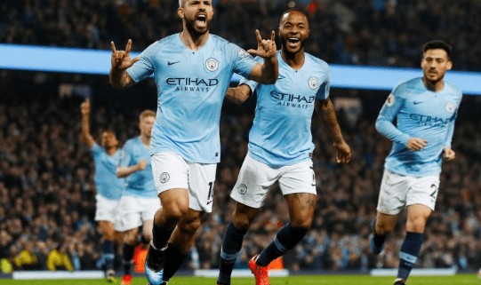  利物浦门将神扑零封曼城进攻  