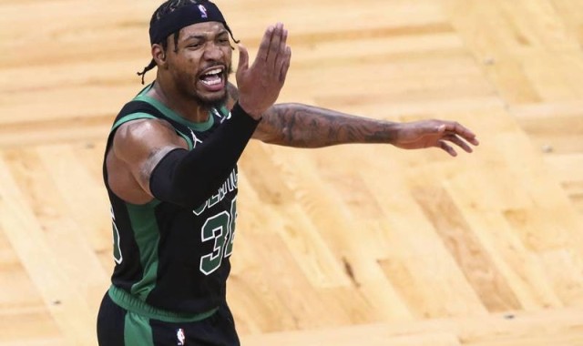  洛里昂旧将回归救主，替补登场上演梅开二度  