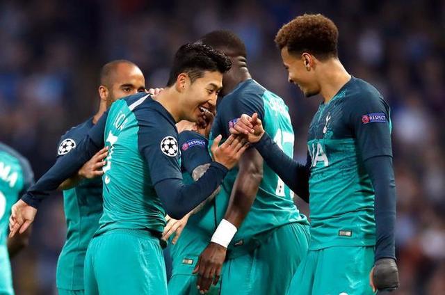  曼城旧将斯特林加盟切尔西首球制胜  