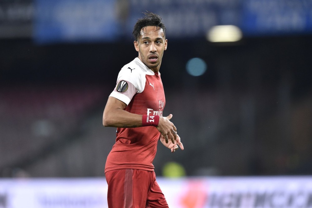 16, 阿森纳同城德比险胜晋级  