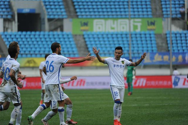  巴黎外租小将闪光，租借期满回归母队  